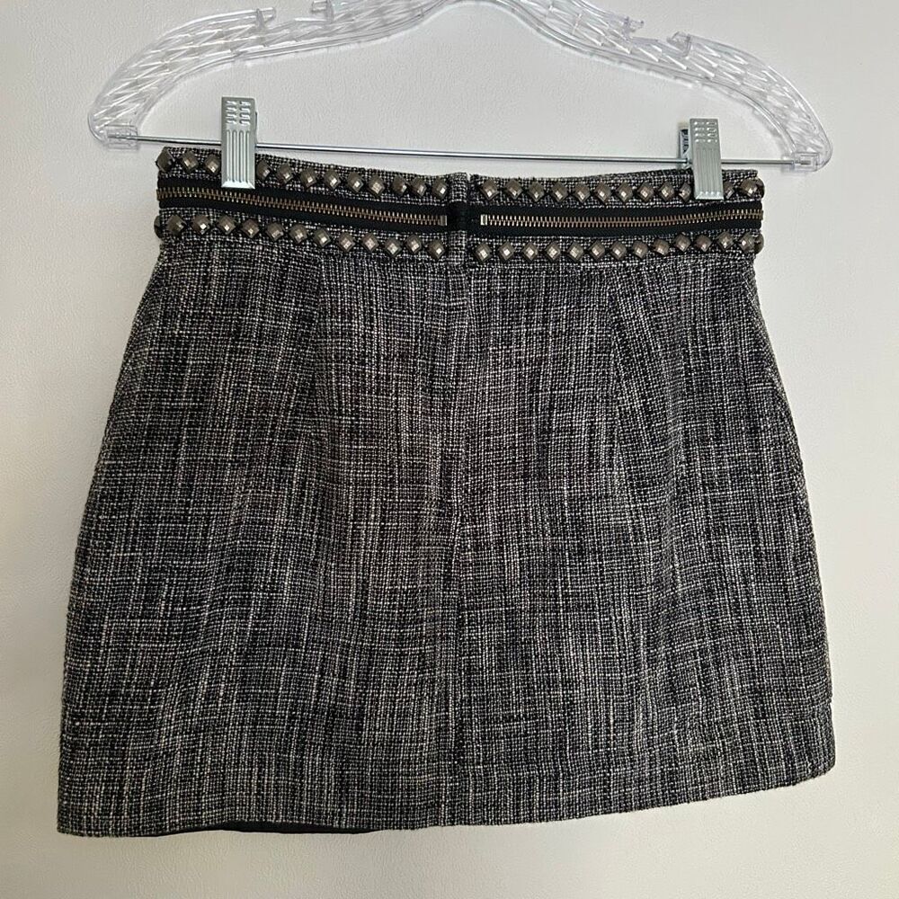 H&M Tweed Mini Skirt Women’s Size 6 | Black White Studded Zipper Waist